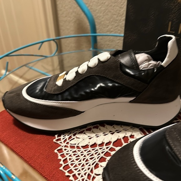 NWT Luxury Lita by Ciara Multicolor Trainer. - Picture 6 of 13
